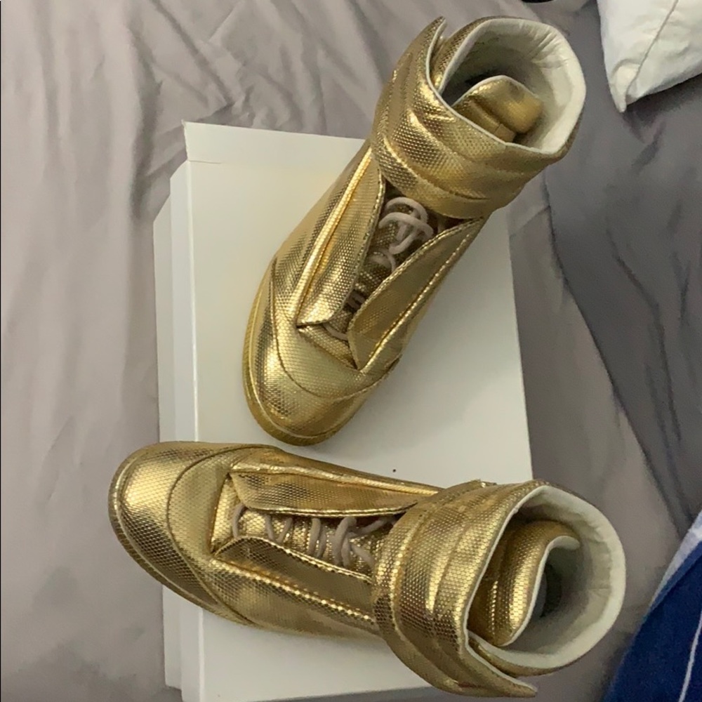 Gold margiela sneakers